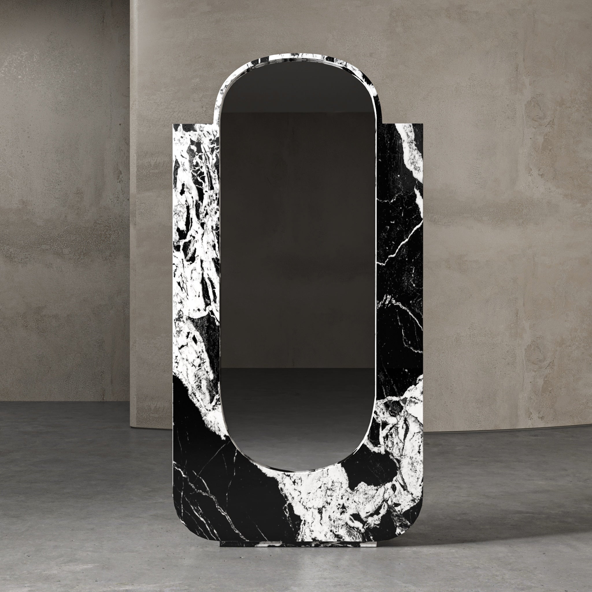 Meera Standing Mirror