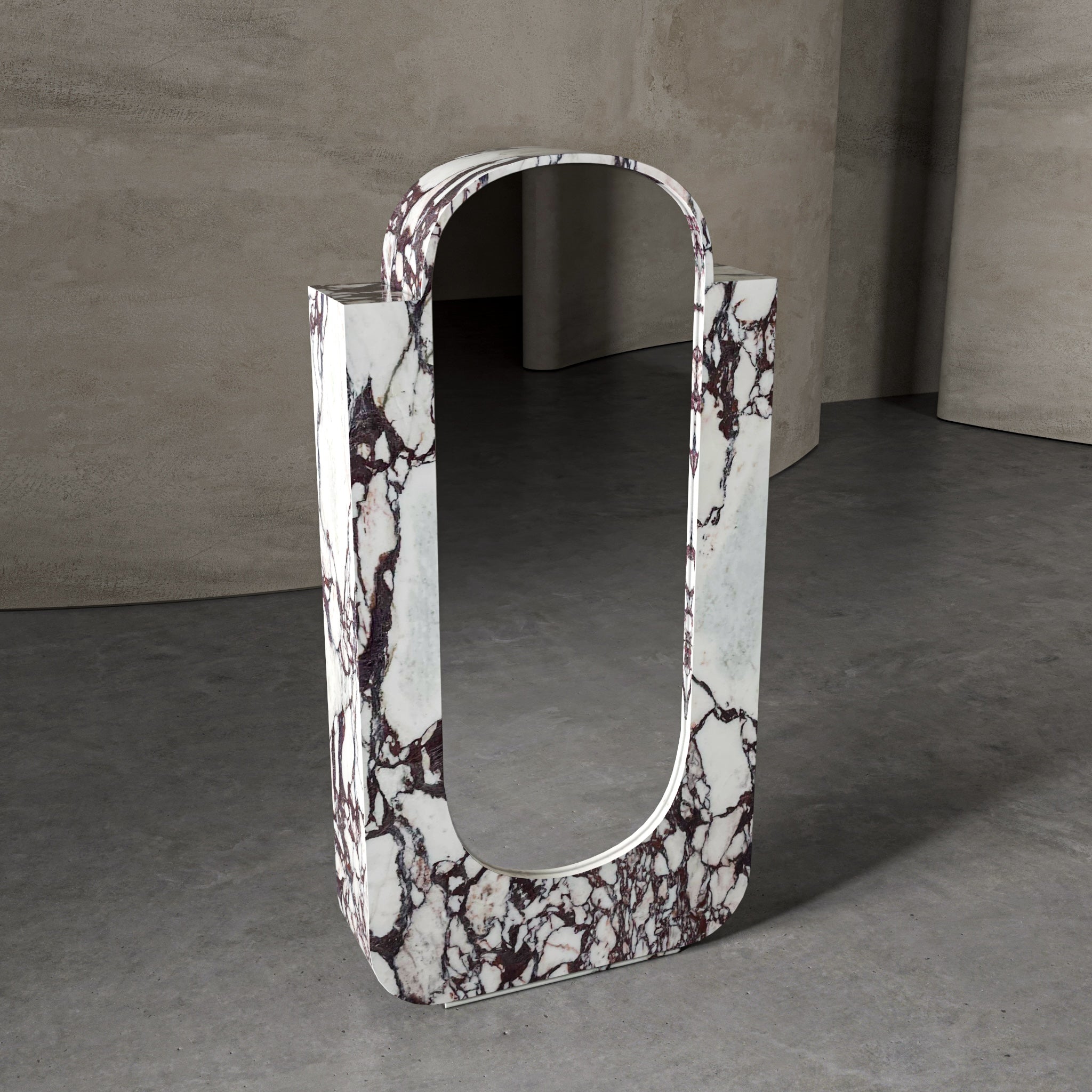 Meera Standing Mirror